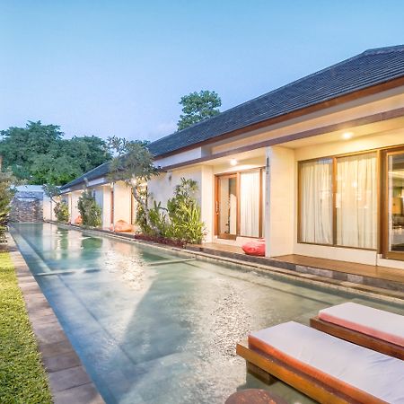 Gaing Mas Jimbaran Villas By Gaing Mas Group Екстериор снимка